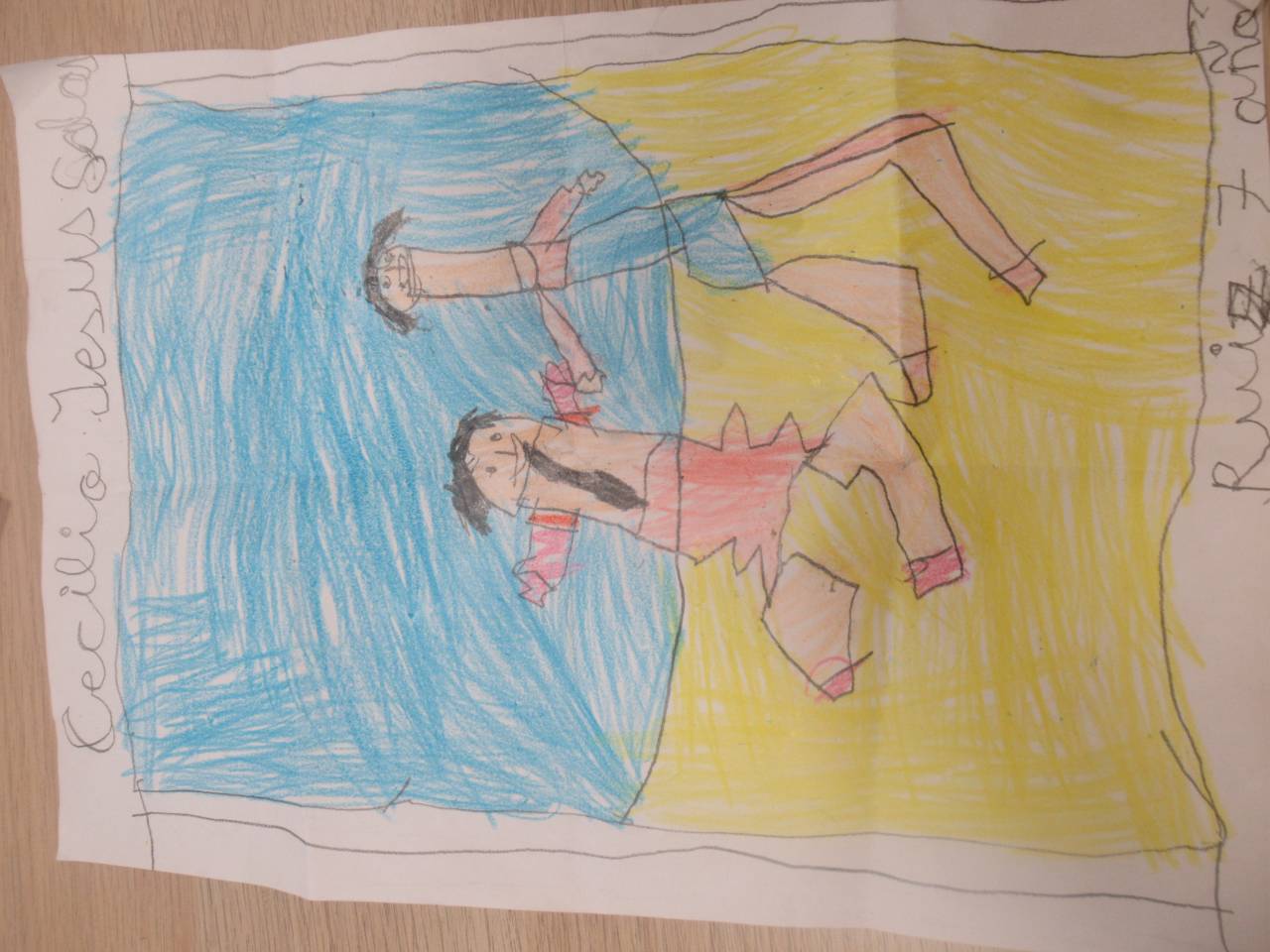 Dos mujeres corriendo en la playa, dibujo de Cecilio Salas (todos los derechos otorgados a la Fundación Orden de la Paz para el concurso Picasso Cuadros Sinfónicos en Málaga)